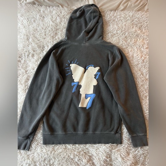 Vague Streetwear Grey Angel Hoodie - Picture 7 of 8